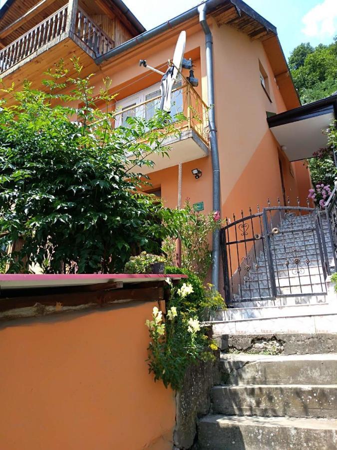 Gorazde-Centar Apartment Luaran gambar